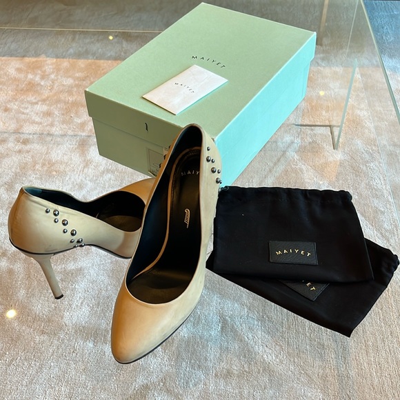 Maiyet high heel studded pump in nude leather size 39 - Picture 1 of 5
